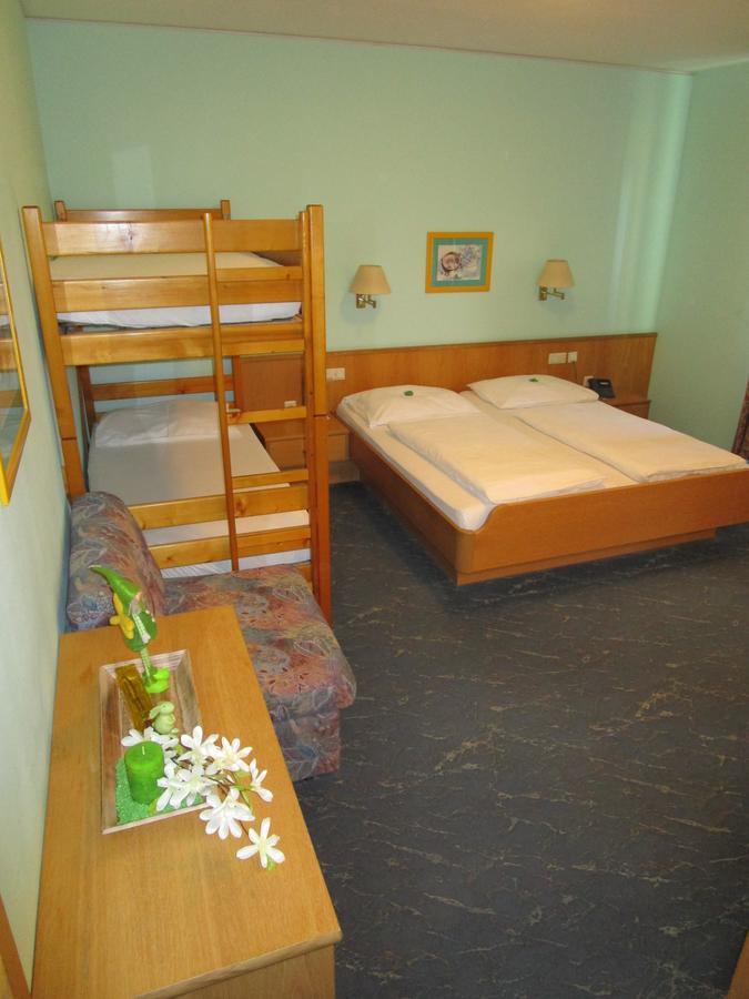 Radhotel Schischek Oberpurkla Εξωτερικό φωτογραφία